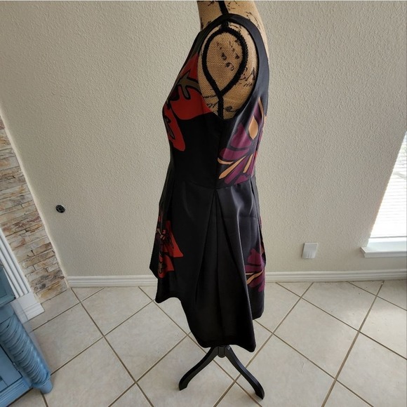 Taylor floral 50s style pleated fit n‎ flare dress size 8 - Picture 4 of 9